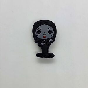 🎈5/$10🎈 PATCHES..CROC CHARMS.. Adams Family..